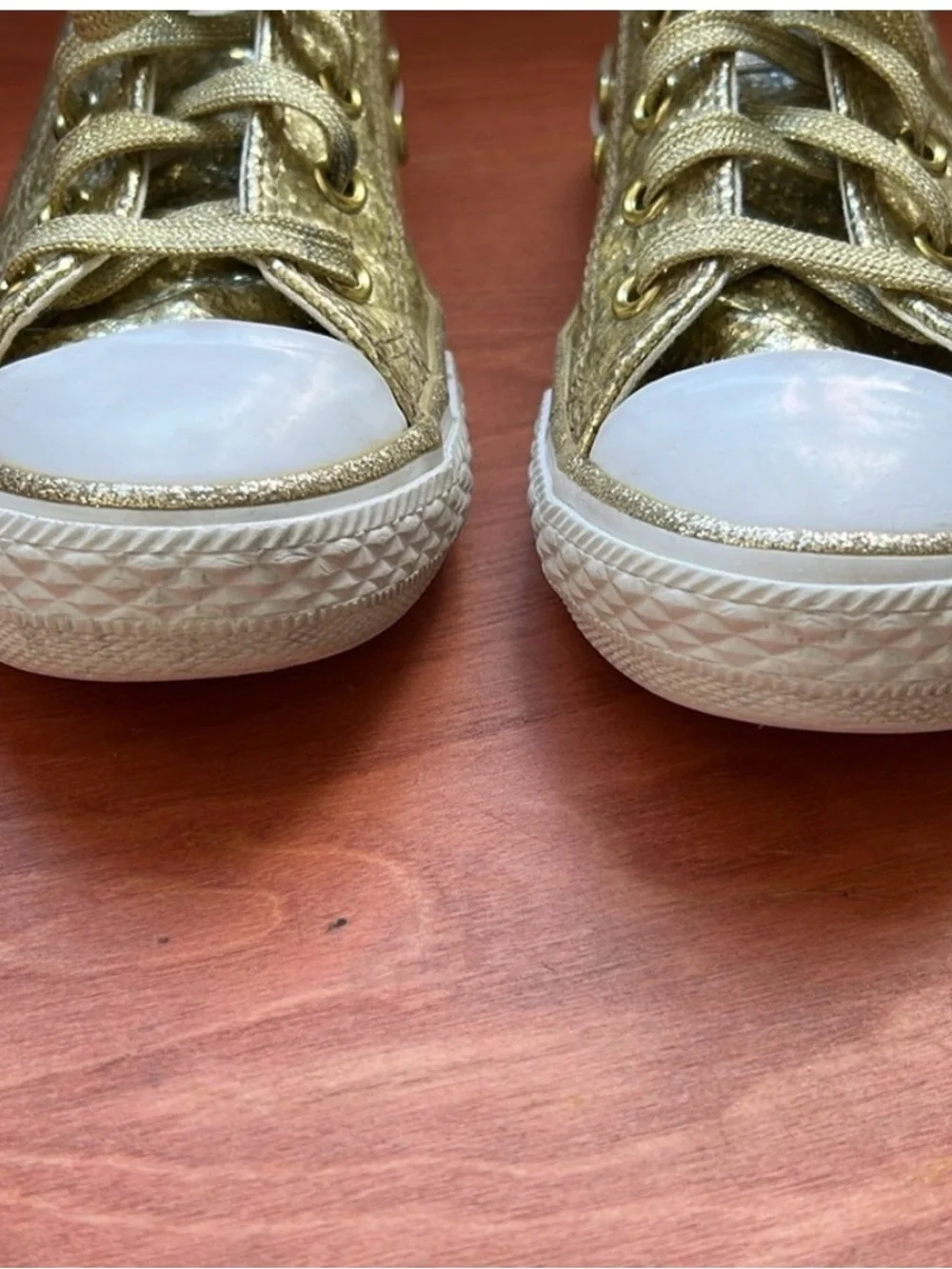 Converse Kids Gold Glitter Low-Top Sneakers